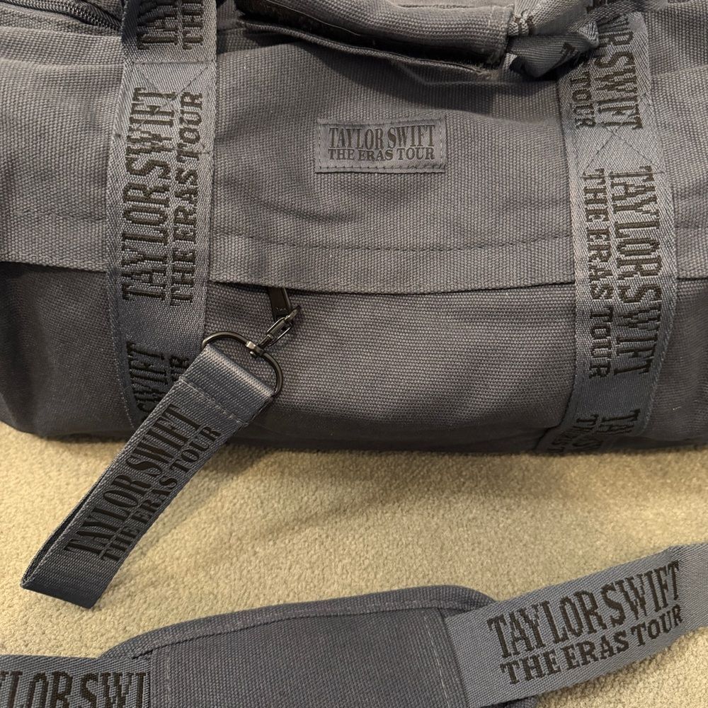 NWT - Official Taylor Swift Eras Tour Canvas Duffle Bag - Smoky Blue Grey - Picture 4 of 10